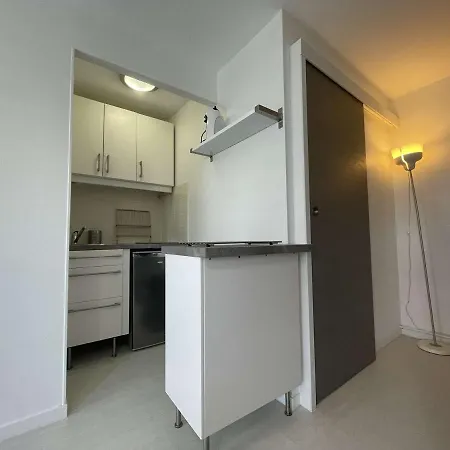 Studio Bien Decore Proche Plage Et Commerces, La Rochelle - Fr-1-246-606 Apartman